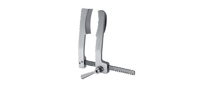 Castaneda Sternal Retractor